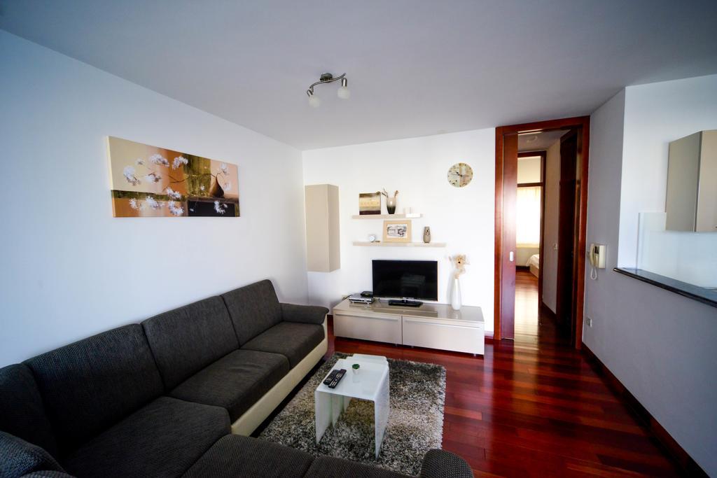 Apartment Mahagony Deluxe 자다르 객실 사진